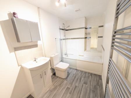 2 bedroom Duplex to let in Avenue Road, Grantham, NG31