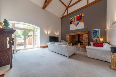4 bedroom Barn Conversion to let in Gonerby Grange, Belton, NG32