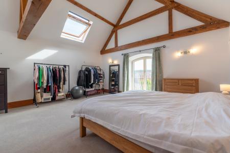 4 bedroom Barn Conversion to let in Gonerby Grange, Belton, NG32