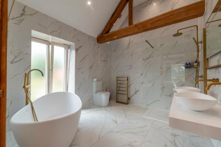 4 bedroom Barn Conversion to let in Gonerby Grange, Belton, NG32