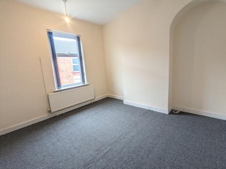 2 bedroom Terraced House to let in Grantley Street, Grantham, NG31