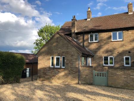 3 bedroom Semi-detached house to let in Hill Top Farm Cottages, Grantham Road, Croxton Kerrial, NG32