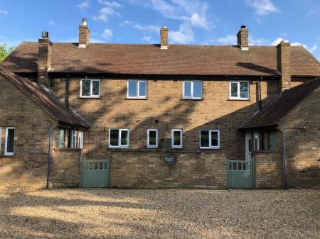 3 bedroom Semi-detached house to let in Hill Top Farm Cottages, Grantham Road, Croxton Kerrial, NG32