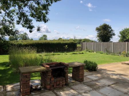 3 bedroom Semi-detached house to let in Hill Top Farm Cottages, Grantham Road, Croxton Kerrial, NG32