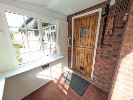 3 bedroom Bungalow to let in Stonepit Lane, Marston, NG32
