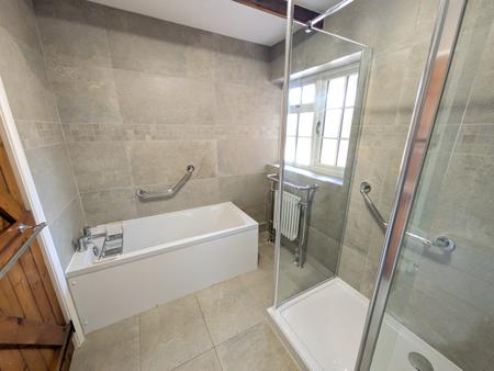 3 bedroom Bungalow to let in Stonepit Lane, Marston, NG32