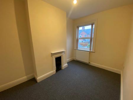 2 bedroom Terraced House to let in Stamford Street, Grantham, NG31
