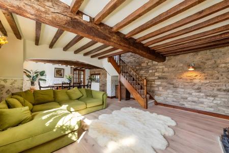 2 bedroom Cottage to let in High Road, Manthorpe, NG31