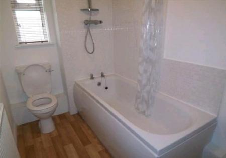 2 bedroom Flat to let in Elvaston Court, Grantham, NG31