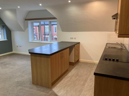 2 bedroom Apartment to let in Harlaxton Road, Grantham, NG31