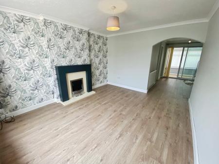 3 bedroom Semi-detached house to let in Kenilworth Road, Grantham, NG31