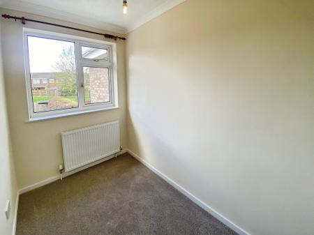 3 bedroom Semi-detached house to let in Kenilworth Road, Grantham, NG31