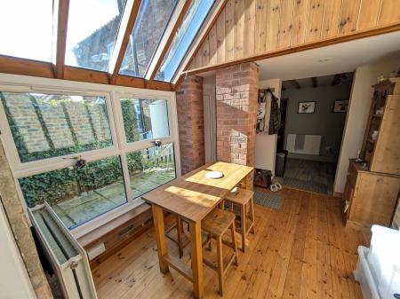 2 bedroom Cottage to let in Church Lane, Redmile, NG13