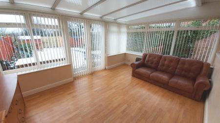 3 bedroom Semi-detached house to let in Bowbridge Gardens, Bottesford, NG13