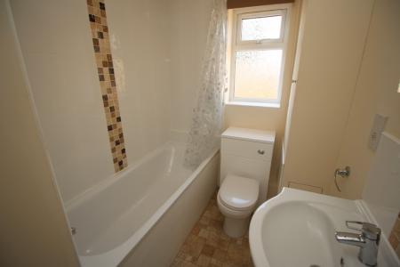 1 bedroom Bungalow to let in Willow Mews, Huntingtower Road, Grantham, NG31