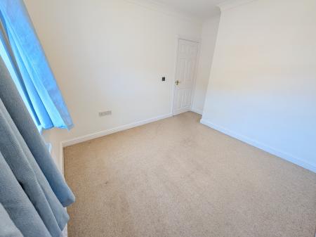 3 bedroom Town house to let in Blue Horse Court, Great Ponton, NG33