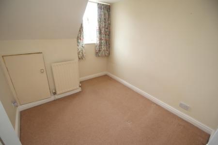 4 bedroom Detached house to let in Ellerby Mead, Swayfield, NG33