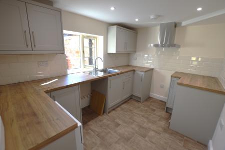 3 bedroom Semi-detached house to let in Middle Street, Croxton Kerrial, NG32