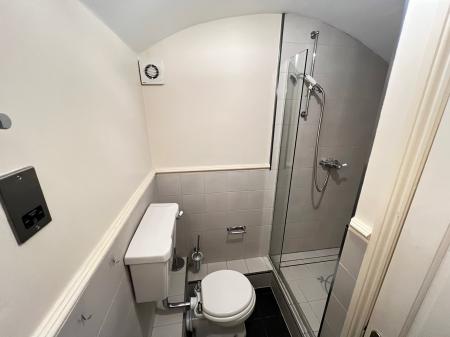 2 bedroom Apartment to let in North Parade, Grantham, NG31