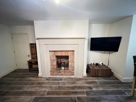 2 bedroom Apartment to let in North Parade, Grantham, NG31