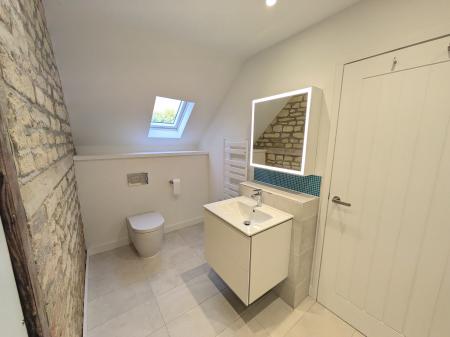 2 bedroom Barn Conversion to let in Hall Farm Barns, Church Lane, Caythorpe, NG32