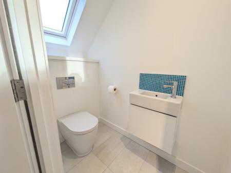 2 bedroom Barn Conversion to let in Hall Farm Barns, Church Lane, Caythorpe, NG32