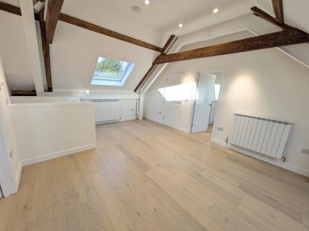 2 bedroom Barn Conversion to let in Hall Farm Barns, Church Lane, Caythorpe, NG32
