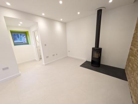 2 bedroom Barn Conversion to let in Hall Farm Barns, Church Lane, Caythorpe, NG32