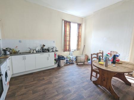 2 bedroom Maisonette to let in St. Catherines Road, Grantham, NG31