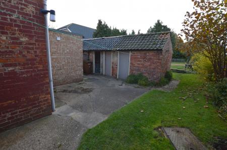 2 bedroom Semi-detached house to let in Belvoir Road, Redmile, NG13