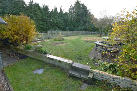 2 bedroom Semi-detached house to let in Belvoir Road, Redmile, NG13