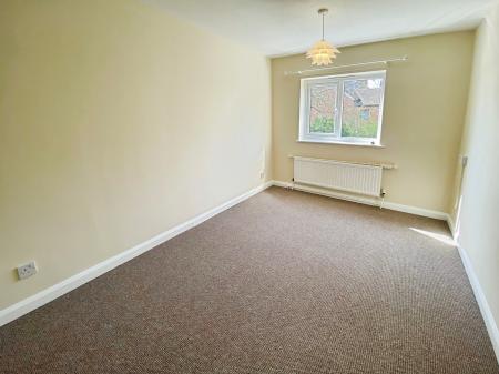 4 bedroom Detached house to let in Blackburn Close, Grantham, NG31