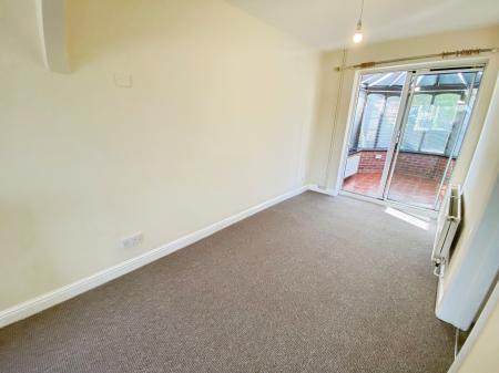 4 bedroom Detached house to let in Blackburn Close, Grantham, NG31