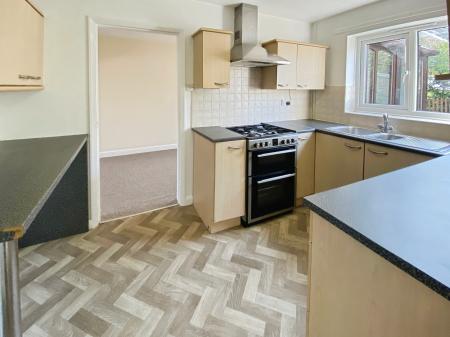 4 bedroom Detached house to let in Blackburn Close, Grantham, NG31