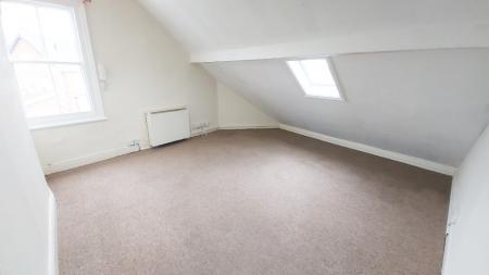 1 bedroom Flat to let in Bridge End Road, Grantham, NG31