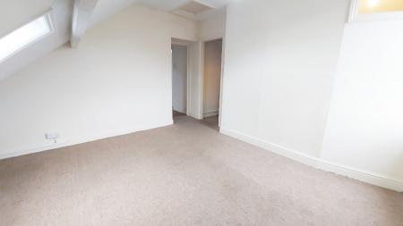 1 bedroom Flat to let in Bridge End Road, Grantham, NG31