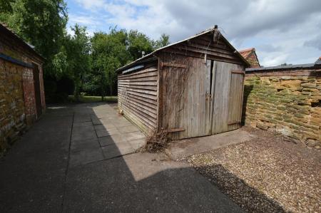 2 bedroom Cottage to let in Post Office Lane, Redmile, NG13