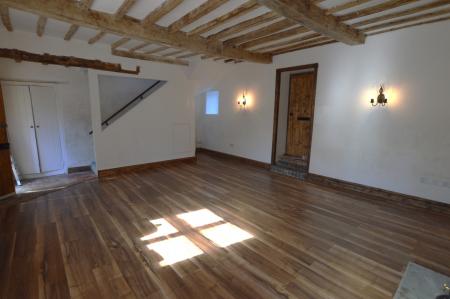 3 bedroom Detached house to let in Hall Lane, Eastwell, Eastwell, LE14