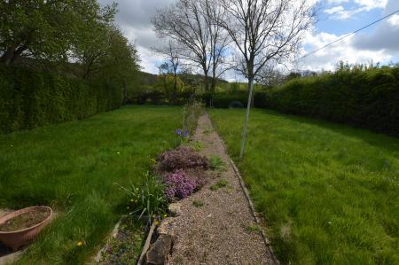 4 bedroom Cottage to let in Main Street, Woolsthorpe By Belvoir, NG32