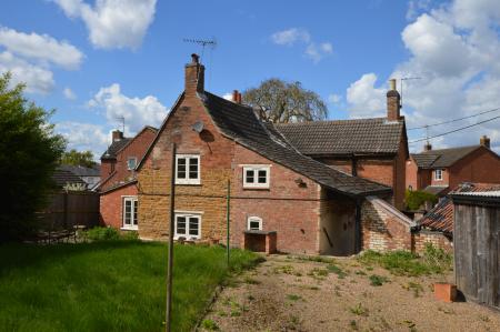 4 bedroom Cottage to let in Main Street, Woolsthorpe By Belvoir, NG32
