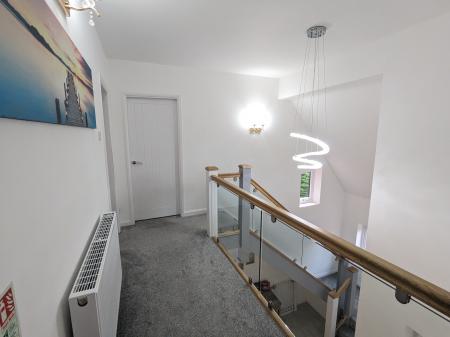 5 bedroom Detached house to let in Grantham Road, Ingoldsby, NG33