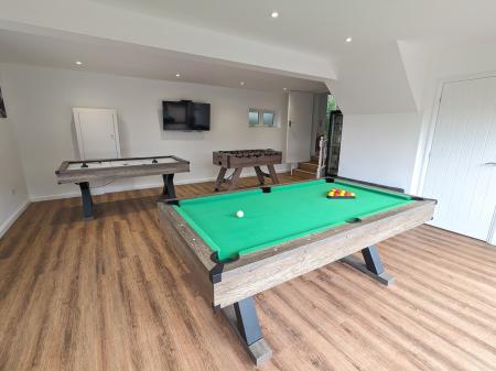 5 bedroom Detached house to let in Grantham Road, Ingoldsby, NG33