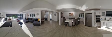 5 bedroom Detached house to let in Grantham Road, Ingoldsby, NG33