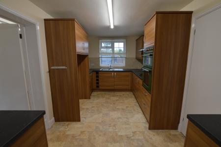 3 bedroom Bungalow to let in Woolsthorpe Lane, Muston, NG13