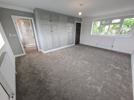 4 bedroom Detached house to let in Wesley Close, Sleaford, NG34