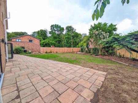 4 bedroom Detached house to let in Wesley Close, Sleaford, NG34