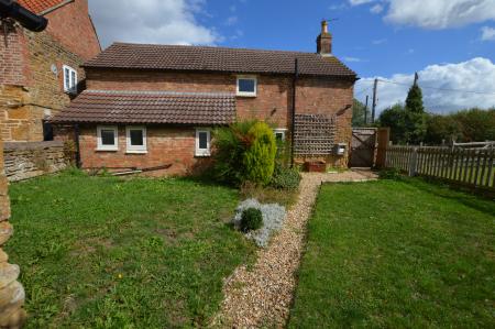 3 bedroom Detached house to let in Chapel Street, Barkestone-le-Vale, NG13