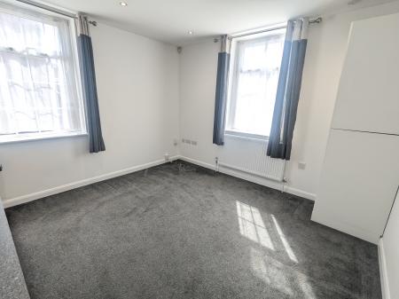 1 bedroom Flat to let in Fletcher Street, Grantham, NG31