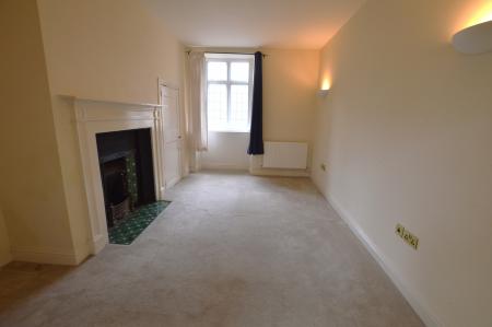 3 bedroom Flat to let in Stable House, Belvoir, NG32