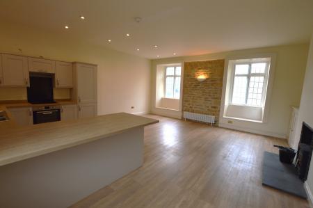3 bedroom Flat to let in Stable House, Belvoir, NG32